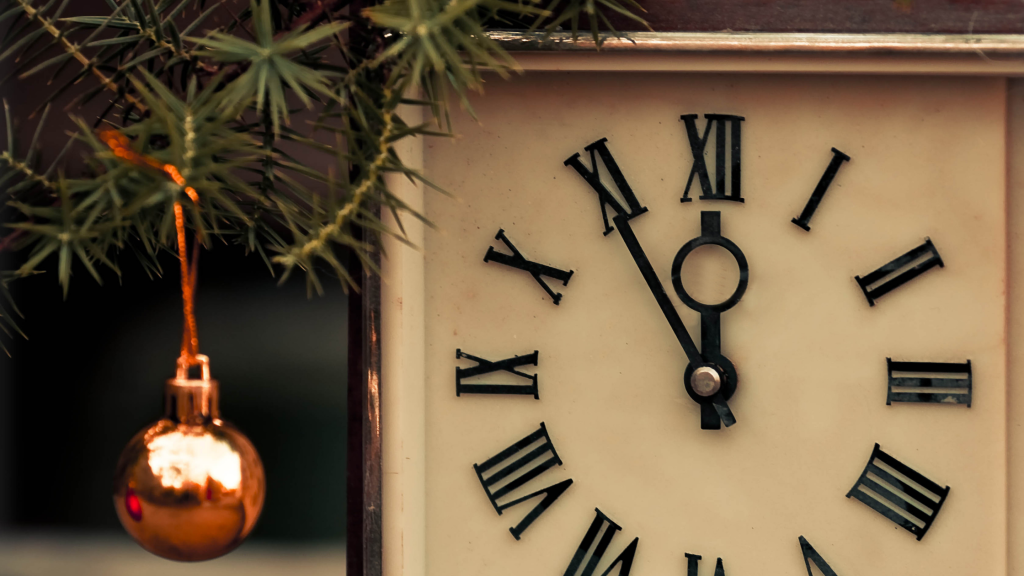 christmas hours